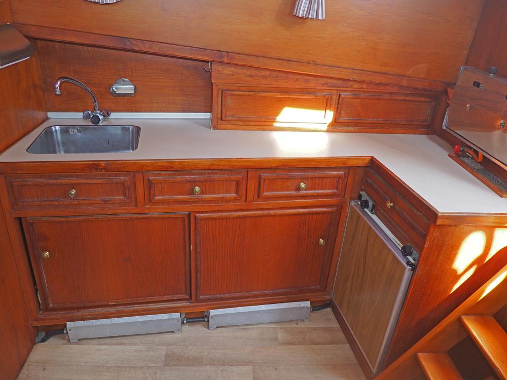 Cabin en avant, H&eacute;bergements